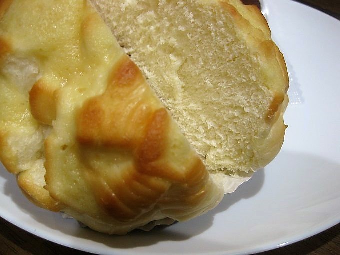 オイシス「北海道バターマウンテン」は北海道バター使用