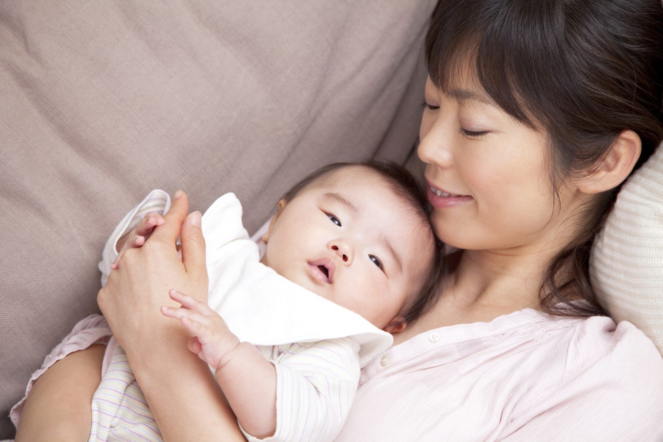 看護師監修 赤ちゃんの鼻づまり原因と簡単ケア レシーポ