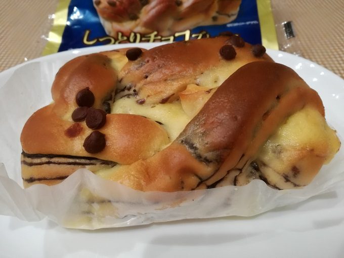 山崎パン”味わうチョコパンセレクション”