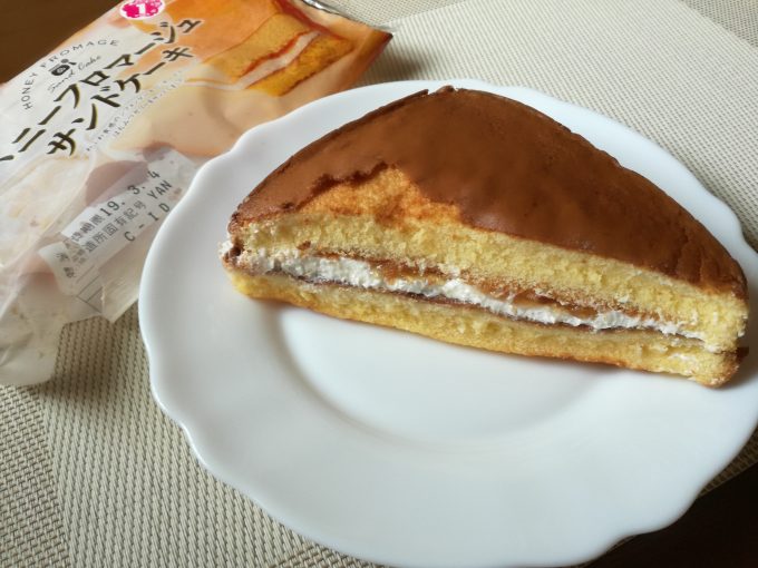 お家カフェのお供にどうぞ♥山崎製パン「ハニーフロマージュサンドケーキ」