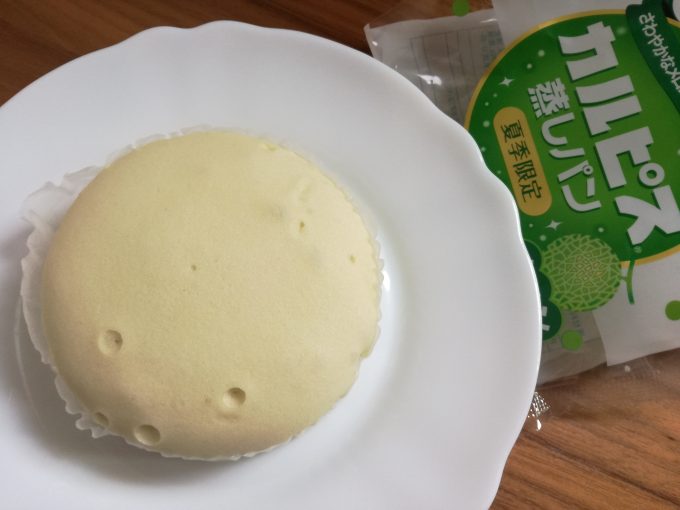 初夏の幸せ蒸しパン登場☆山崎製パン「カルピス蒸しパン メロン」