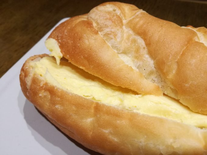 このパン、笑顔になれます♪山崎製パン「塩バターミルクフランス」